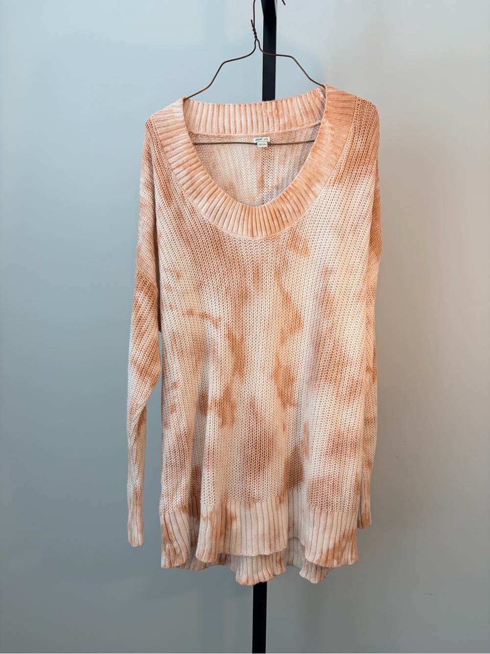 aerie Peach Tie-Dye Scoop Neck Sweater